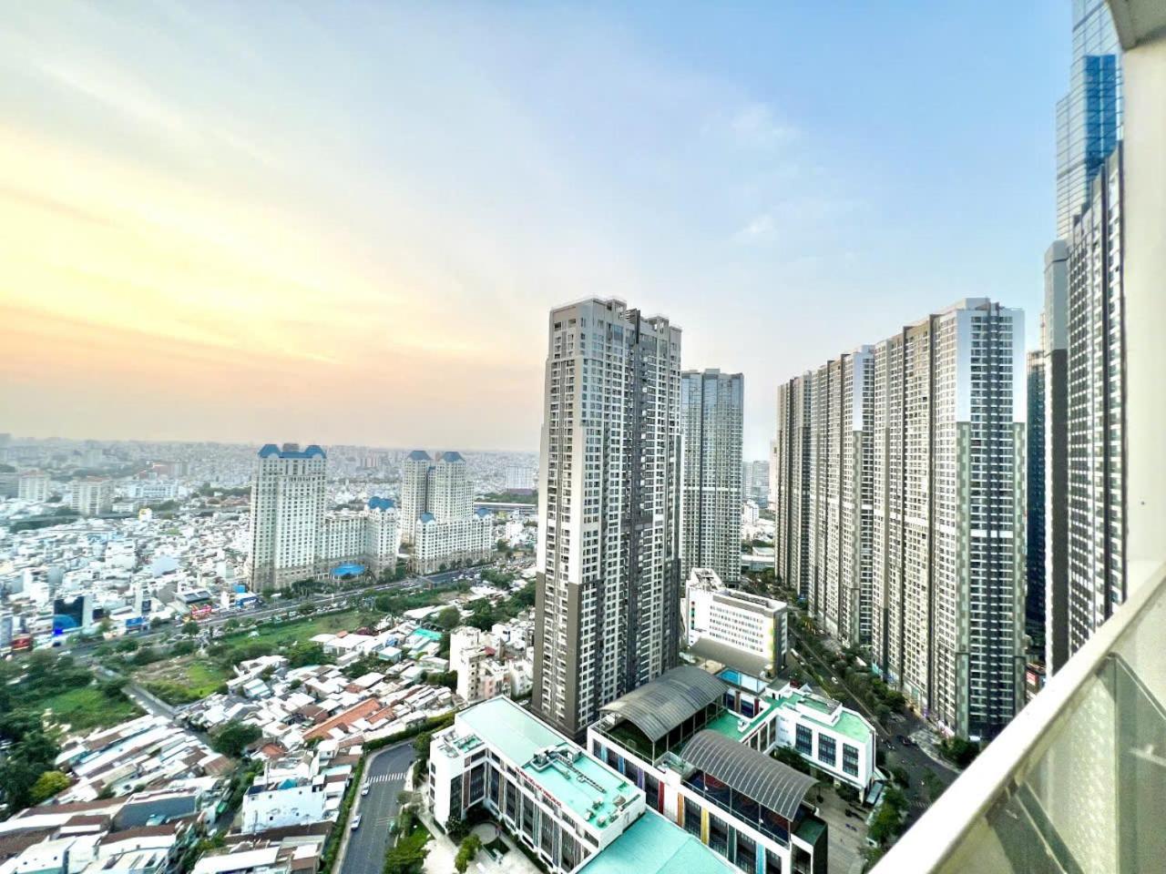 Luxury Vinhomes Park - Thamin Căn hộ