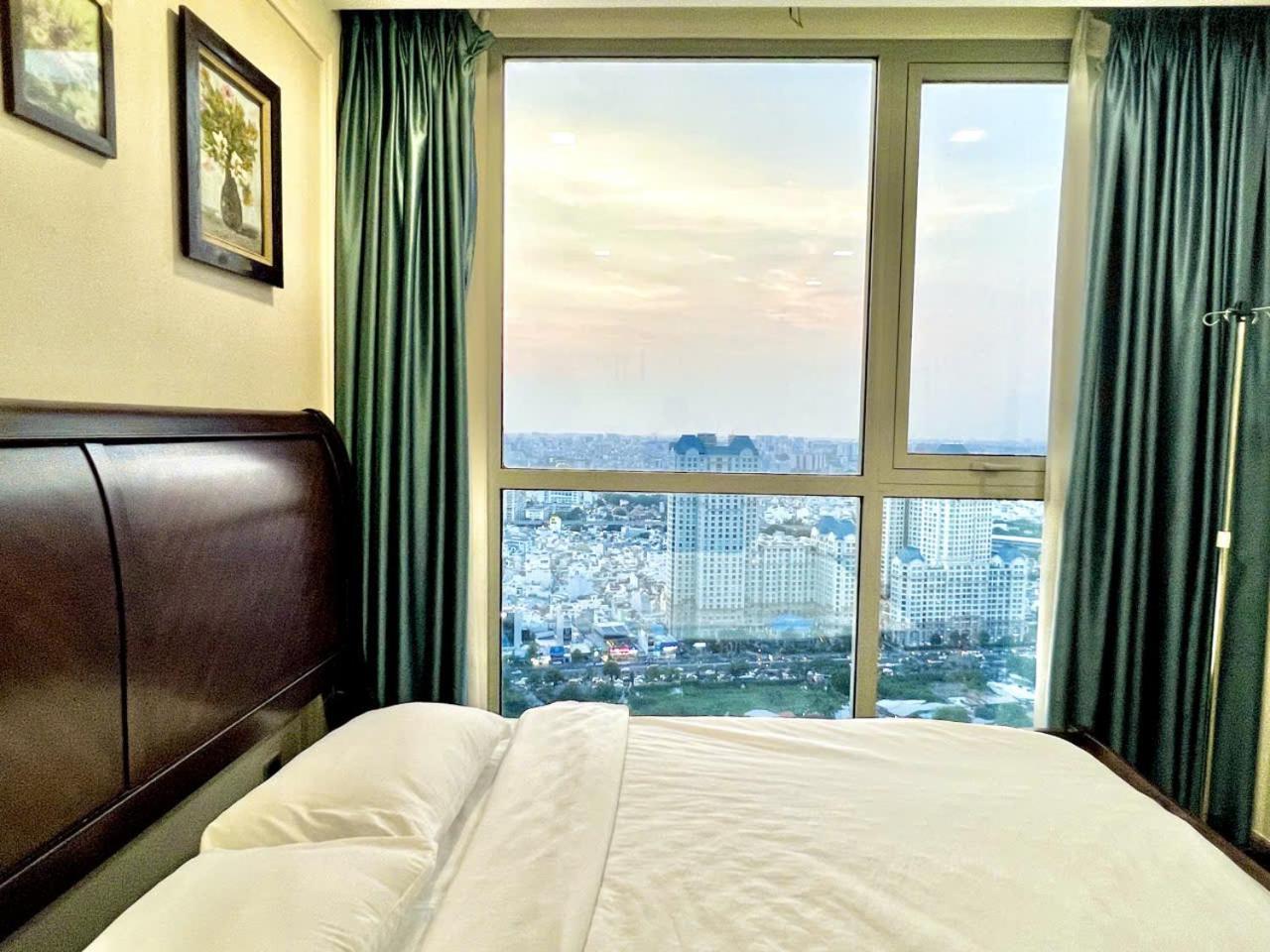 Căn hộ Luxury Vinhomes Park - Thamin *