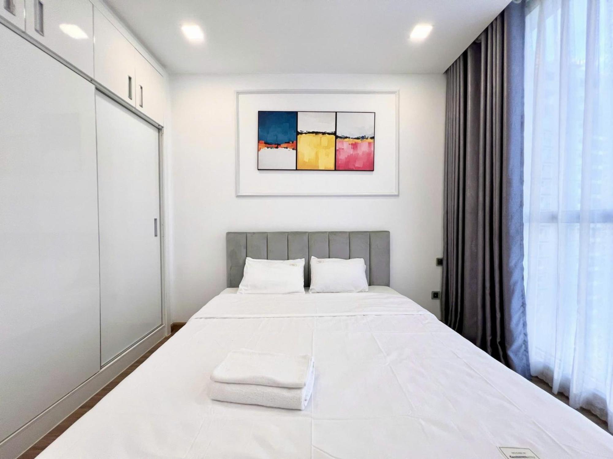 Luxury Vinhomes Park - Thamin * TP. Hồ Chí Minh